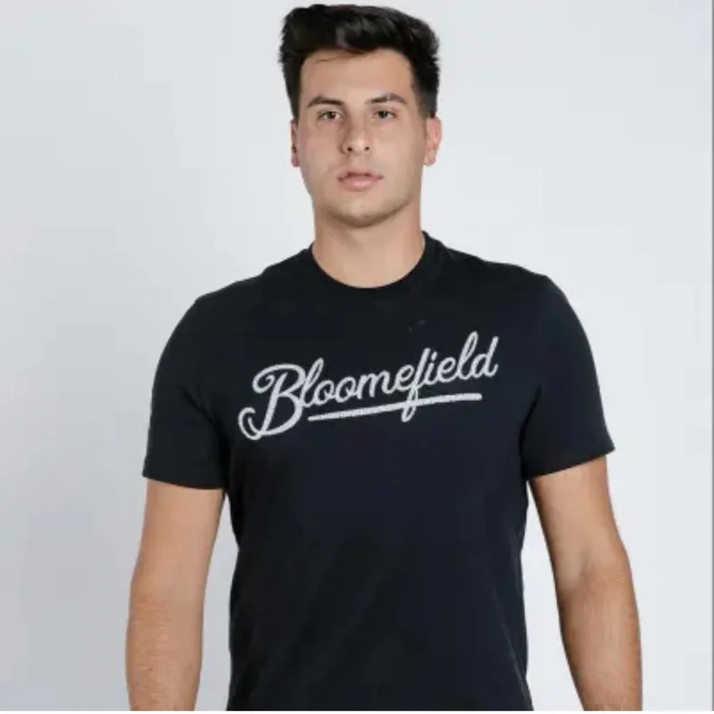 Men’s Bloomefield Jeans Co T-Shirt Black‎ w/ white Logo Size Medium - Picture 5 of 5